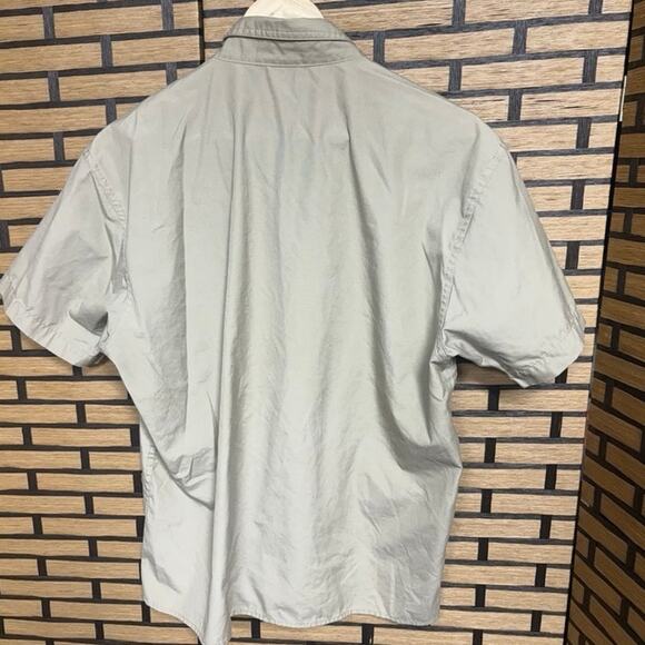 Cabelas Tan Button Down Shirt Size Medium - Picture 2 of 6